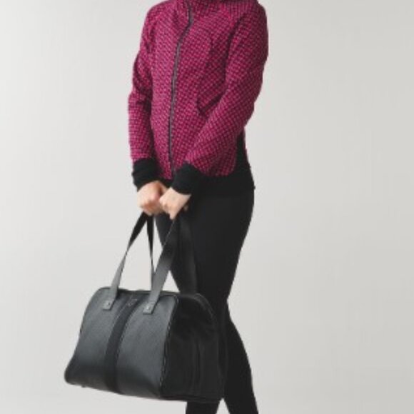 L-16 🍋Lululemon🍋 Scuba Hoodie III - Picture 5 of 12